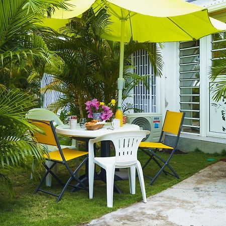 Oasis De Detente - Appartement Le Colibri Blanc Saint-Francois  Esterno foto